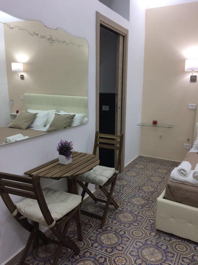 Decumani Prestige Bed & Breakfast Naples Luaran gambar